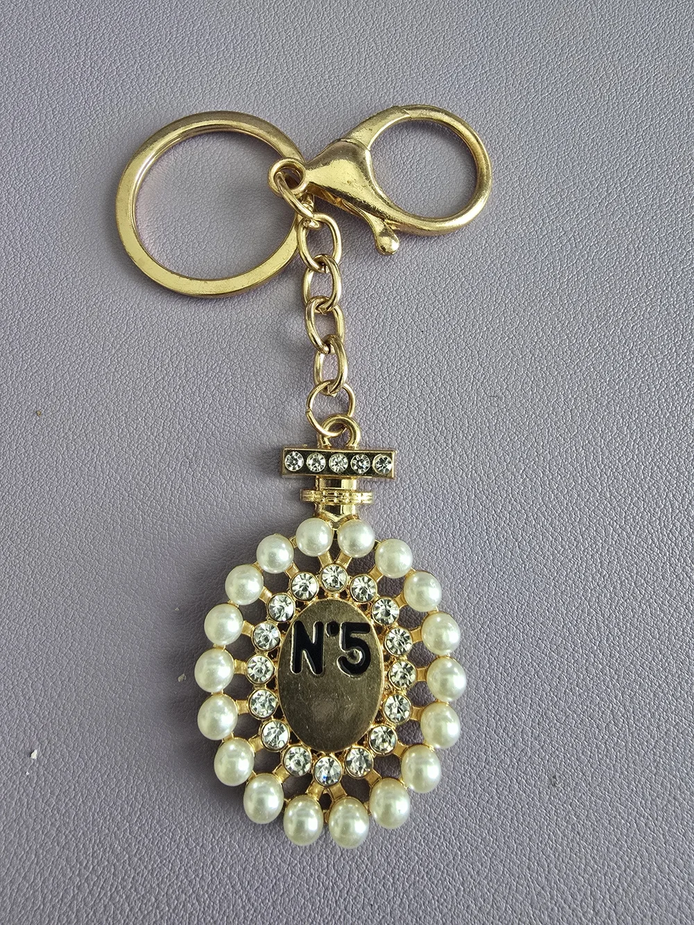 Gold Pearl & Crystal N°5 Keychain - Elegant Gold Keyring / Bag Charm, NWOT